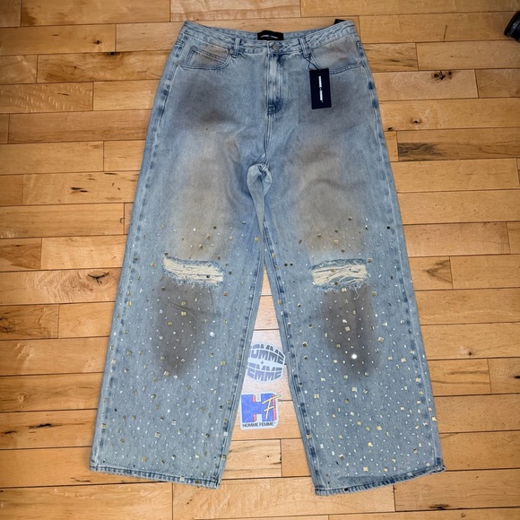 Embroidered Flare Jeans